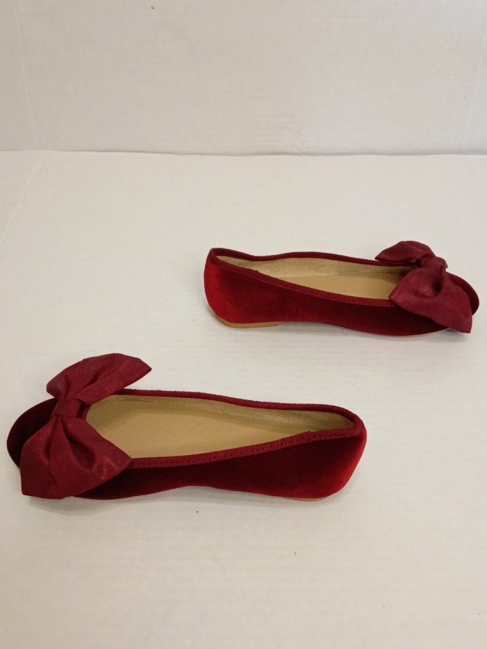 Cat & Jack Red Velvet Perla Bow Ballet Flats Girls Youth Size 1 - Picture 4 of 7